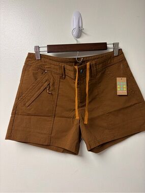 Title Nine NWT Big B 4” Brown Shorts